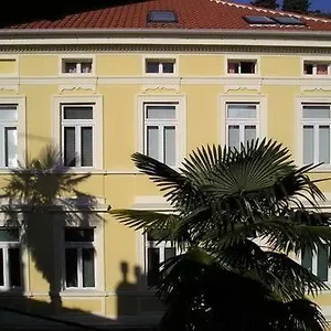 https://apartment-damir-opatija.in-istria.net